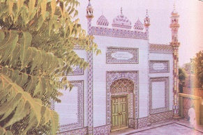 جيلاني پيرن جي درگاهه