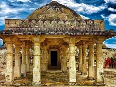گوڙي مندر